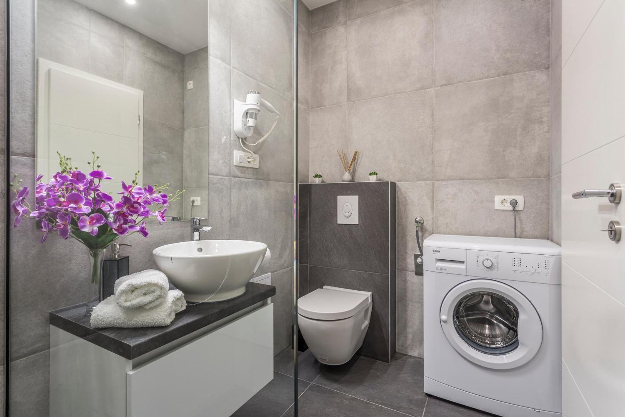 Holiday Apartments Stobrec 2 Сплит Екстериор снимка